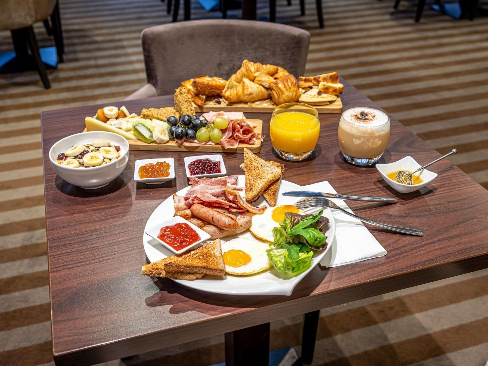 Mercure Paris Saint Cloud Hippodrome Dış mekan fotoğraf
